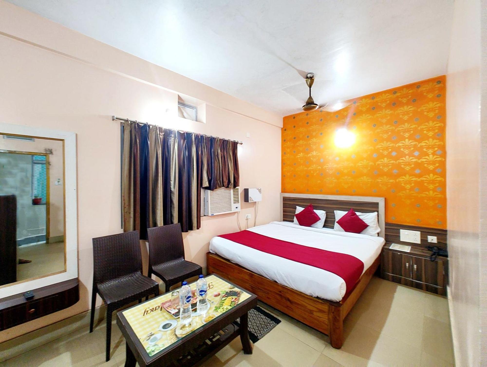 Goroomgo Krishna Residency Puri Near Sea Beach - Spacious Room With Excellent Service Awarded - Best Seller エクステリア 写真