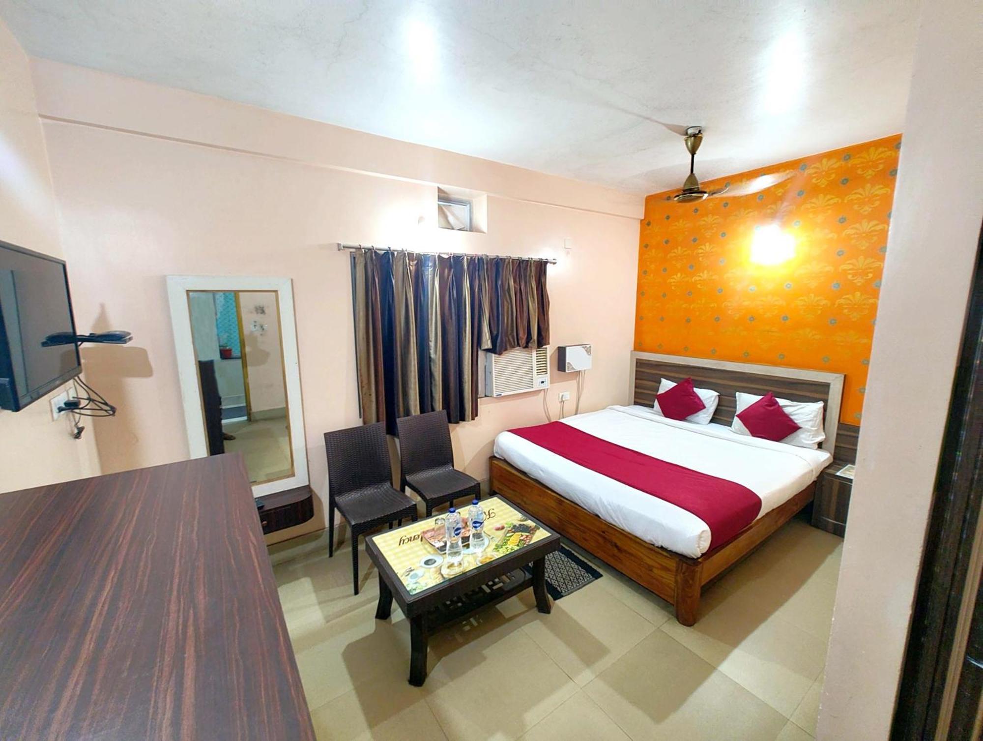 Goroomgo Krishna Residency Puri Near Sea Beach - Spacious Room With Excellent Service Awarded - Best Seller エクステリア 写真